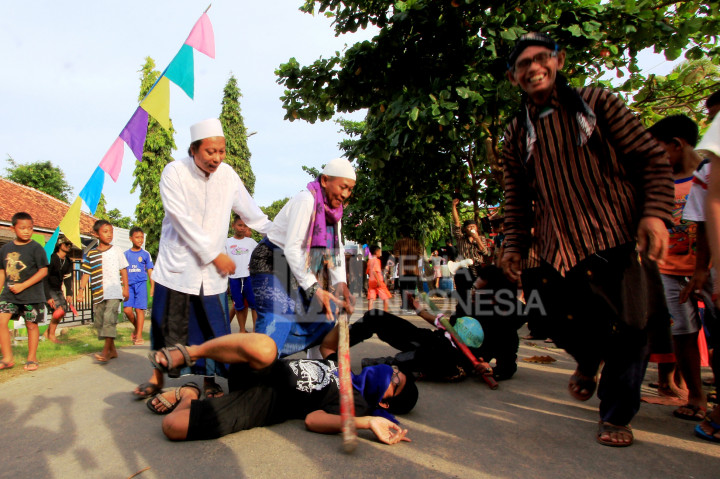 Barikan Kubro Karimunjawa, Tradisi Sambut Musim Angin Barat