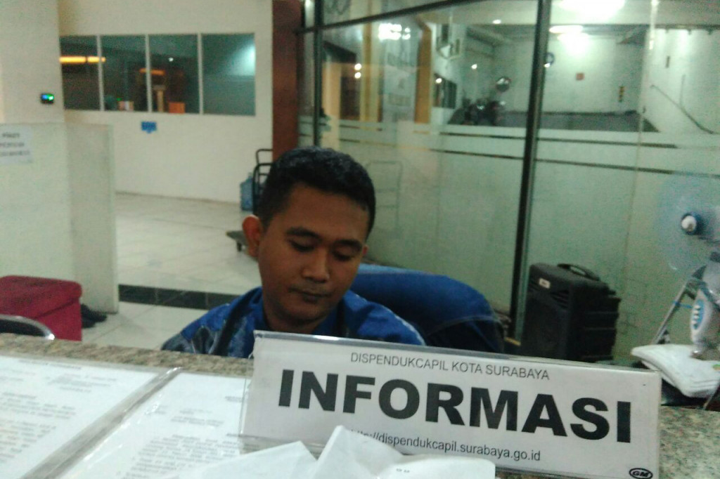 Pengurusan E-KTP di Surabaya Terkendala Jaringan Eror