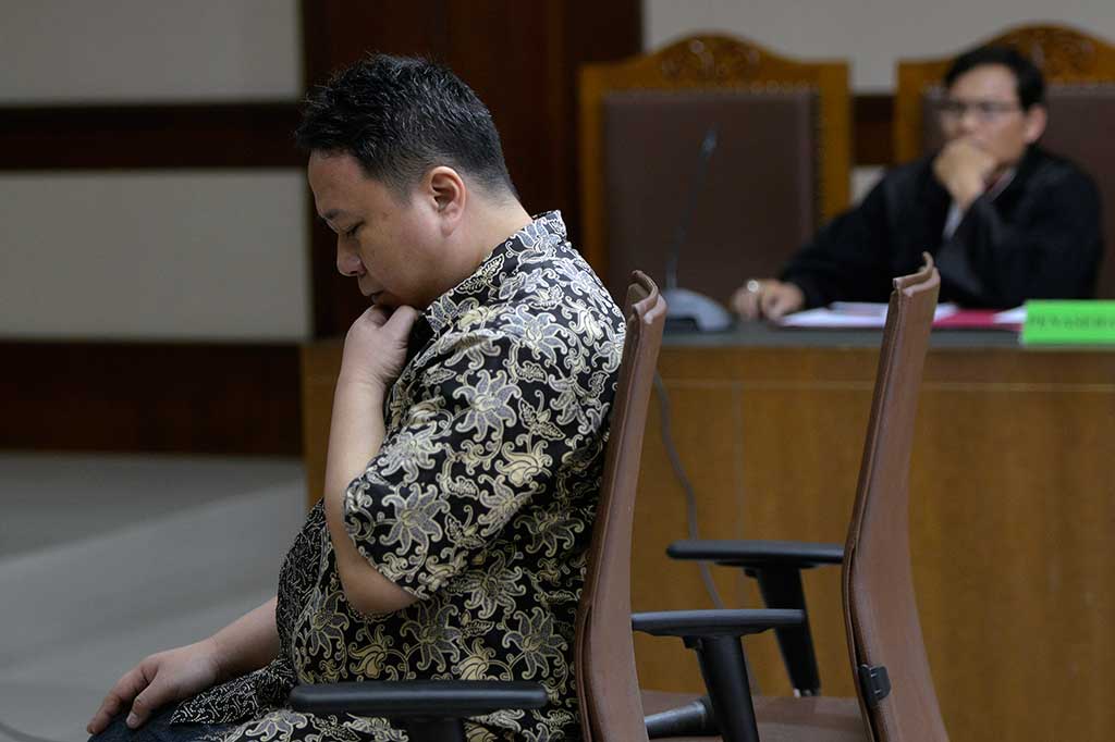 Direktur Utama PT Inovasi Teknologi Indonesia Sukotjo S Bambang menjalani sidang dengan agenda pembacaan putusan di Pengadilan Tipikor, Jakarta, Senin (24/10/2016).