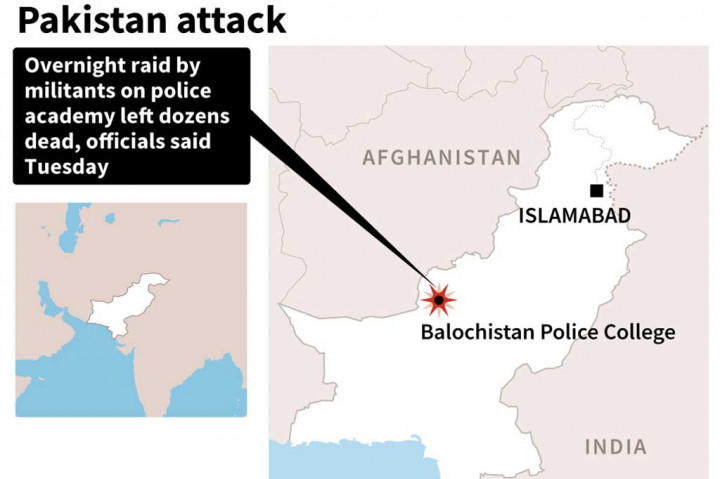 Serangan terhadap Balochistan Polisi College, sekitar 20 kilometer timur ibu kota provinsi Quetta, terjadi Senin sekitar pukul 23:10 (1810 GMT), dengan tembakan terus-menerus di lokasi selama beberapa jam.
