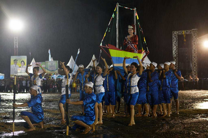 Festival Pesona Teluk Tomori Dibuka