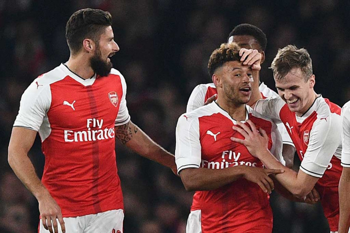 Ia menggandakan keunggulan saat pertandingan menyisakan 12 menit, lewat tembakan yang terdefleksi kaki pemain Reading.