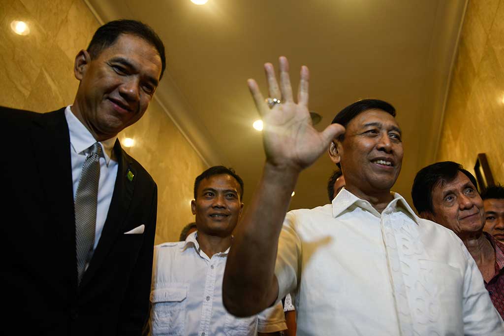 Disinggung soal visi dan misi PBSI ke depan, Wiranto menegaskan bahwa prestasi yang sudah diraih PBSI era Gita Wirjawan akan menjadi basis ke depan.