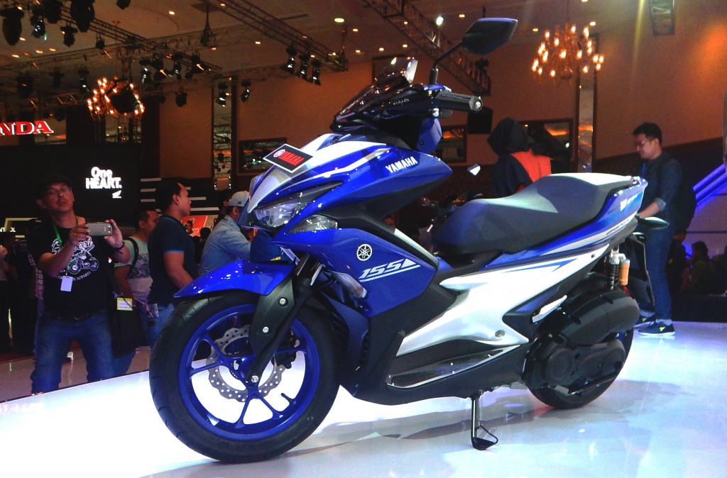 Tampilannya yang sporty dengan dimensi yang tidak terlalu besar, mengisi kekosongan antara NMax 155 dengan Soul GT-125.