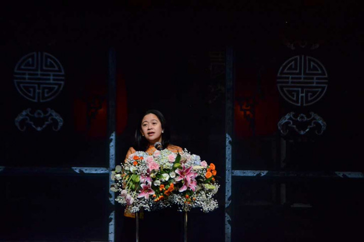 Menko PMK Puan Maharani memberikan sambutan pada pertunjukan National Ballet Of China 'Raise the Red Lantern'.