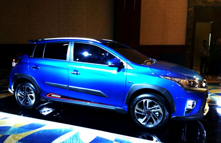 Tampilannya kini bergaya crossover yang agak lebih jangkung dibanding sebelumnya. Ada versi E, G, TRD Sportivo dan Heykers yang paling komplit fiturnya..