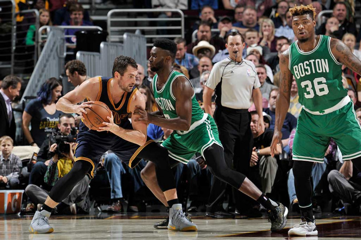 Kevin Love mencetak angka tertinggi musim ini dengan 26 poin.