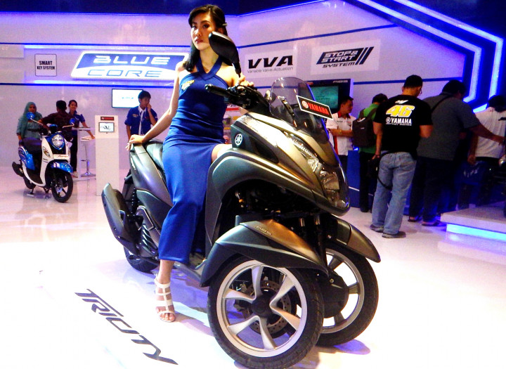 Yamaha Tricity 155 resmi diluncurkan dalam ajang Indonesia Motor Show (IMOS) 2016 di Jakarta Convention Center (JCC), Jakarta. Indent pun langsung dibuka.