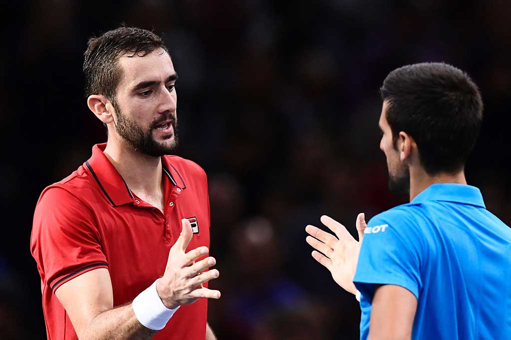 Djokovic memberi ucapan selamat kepada Cilic.