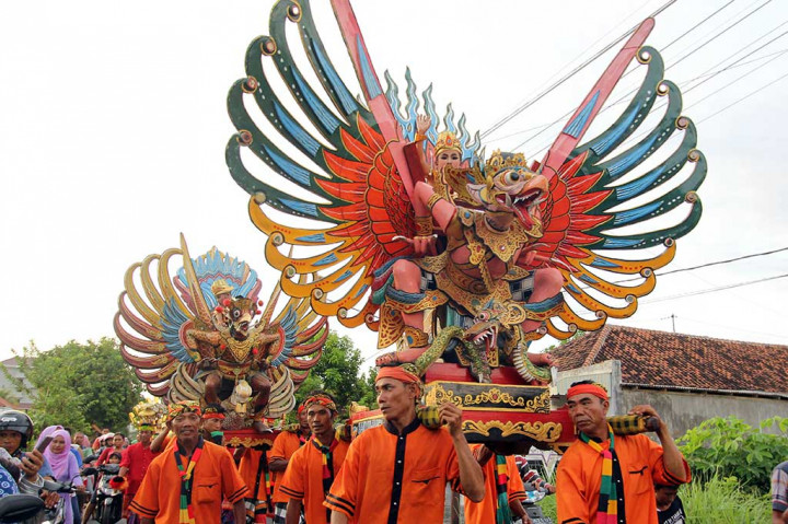 Uniknya Tradisi Sunat Suku Osing