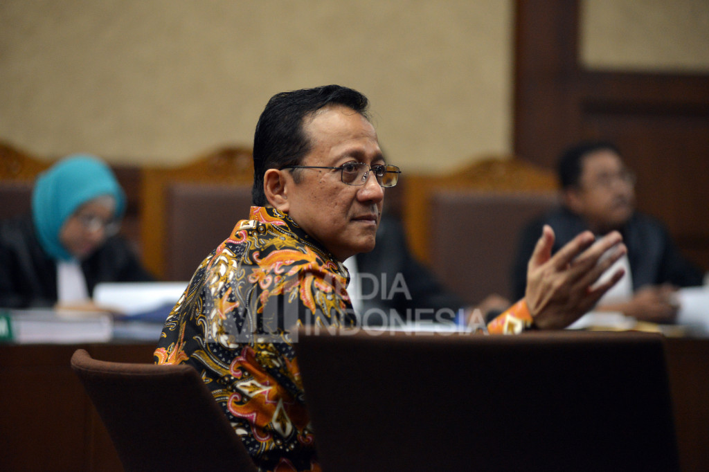 Irman Gusman Jalani Sidang Perdana