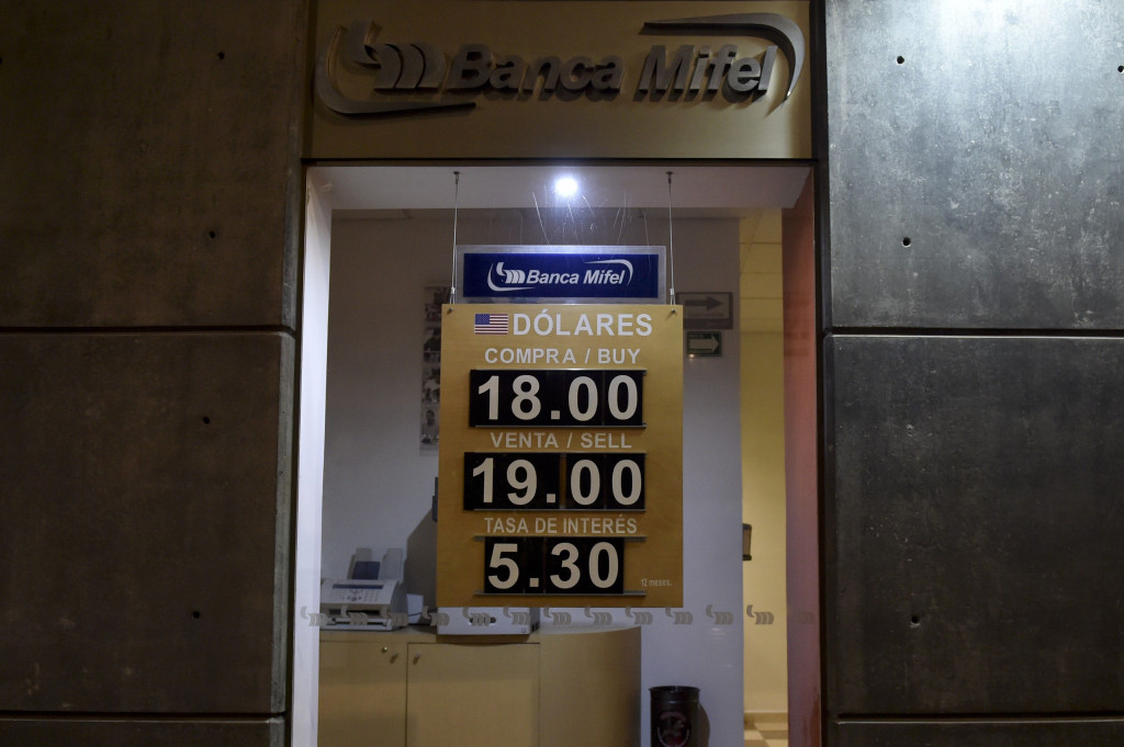 Persaingan Sengit Pilpres AS, Peso Meksiko Anjlok