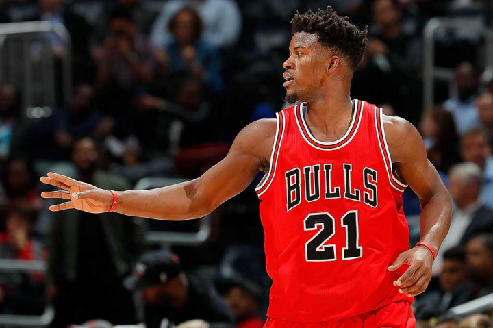 Sementara Jimmy Butler mengemas 20 poin.