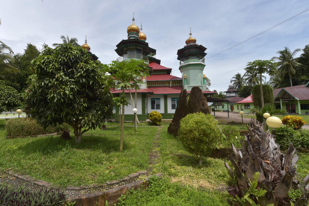 Sebuah Masjid di Pariaman, Sumatera Barat