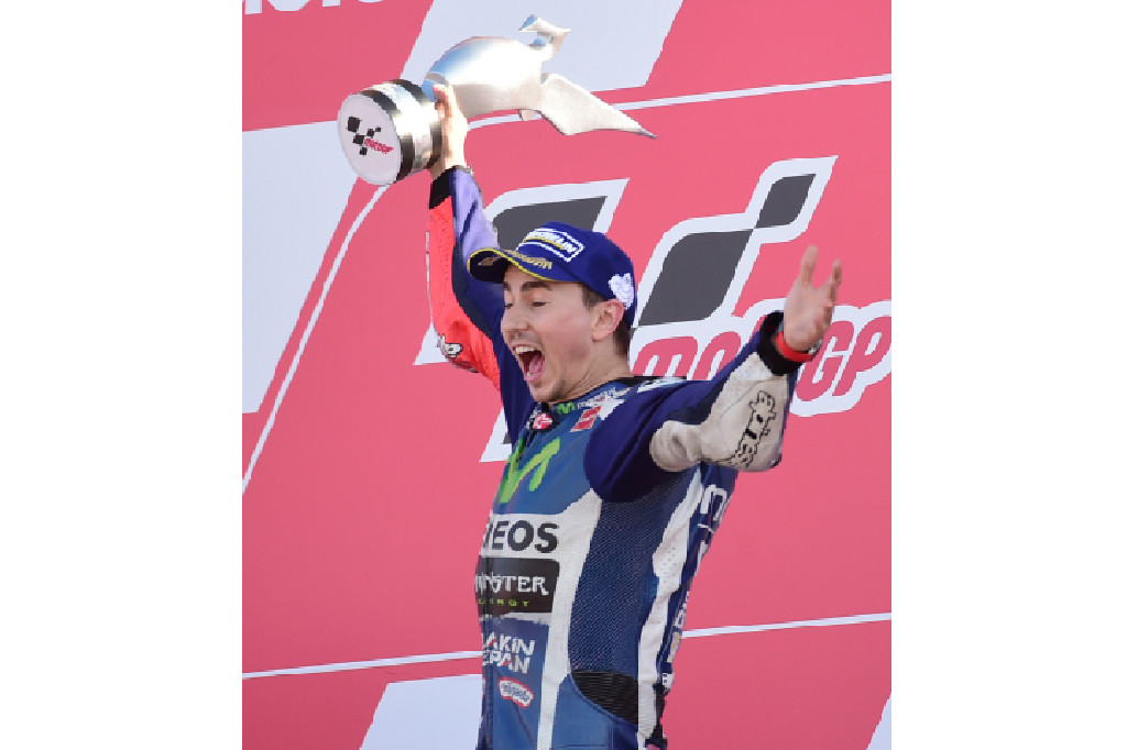 Menang di GP Valencia, Lorenzo Beri Kado Perpisahan untuk Yamaha