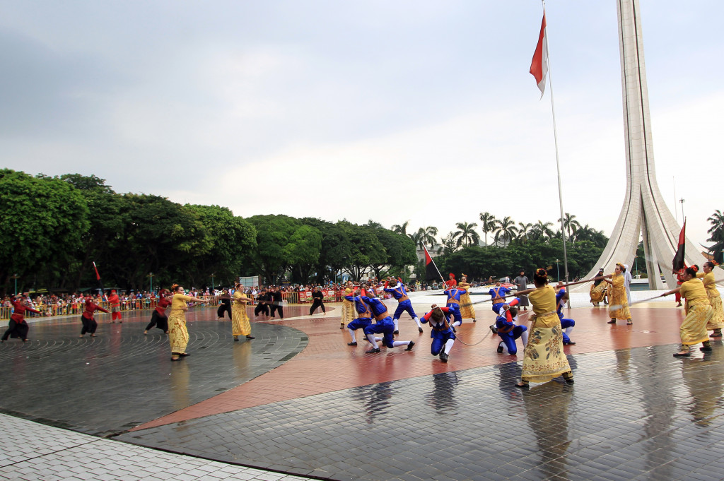 Parade Keprajuritan Nusantara di TMII