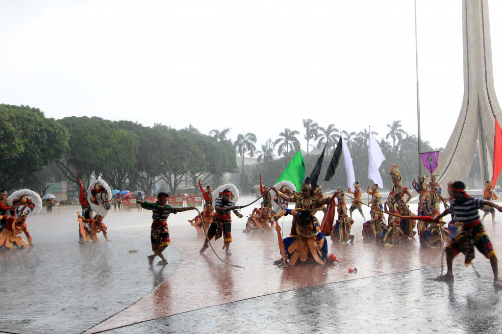Parade Keprajuritan Nusantara di TMII