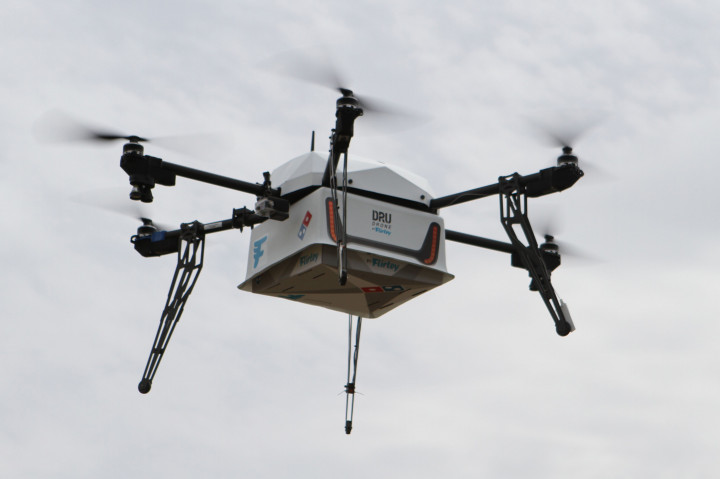 Domino's di Selandia Baru Klaim Delivery Pizza Pertama dengan Drone