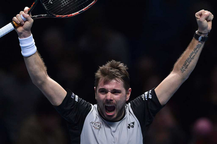 Wawrinka melakukan selebrasi setelah menundukkan Cilic dua set langsung.