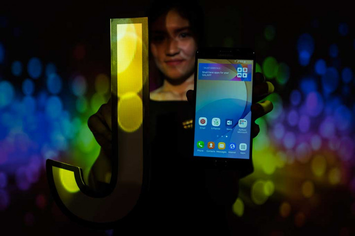 Samsung Luncurkan Galaxy J Prime Series