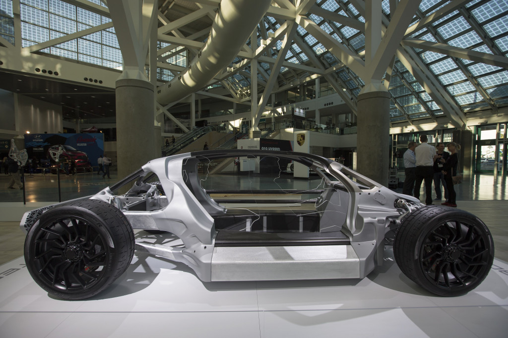 Mencetak kendaraan dengan printer 3D merupakan cara baru yang lebih ramah lingkungan dengan biaya produksi rendah.