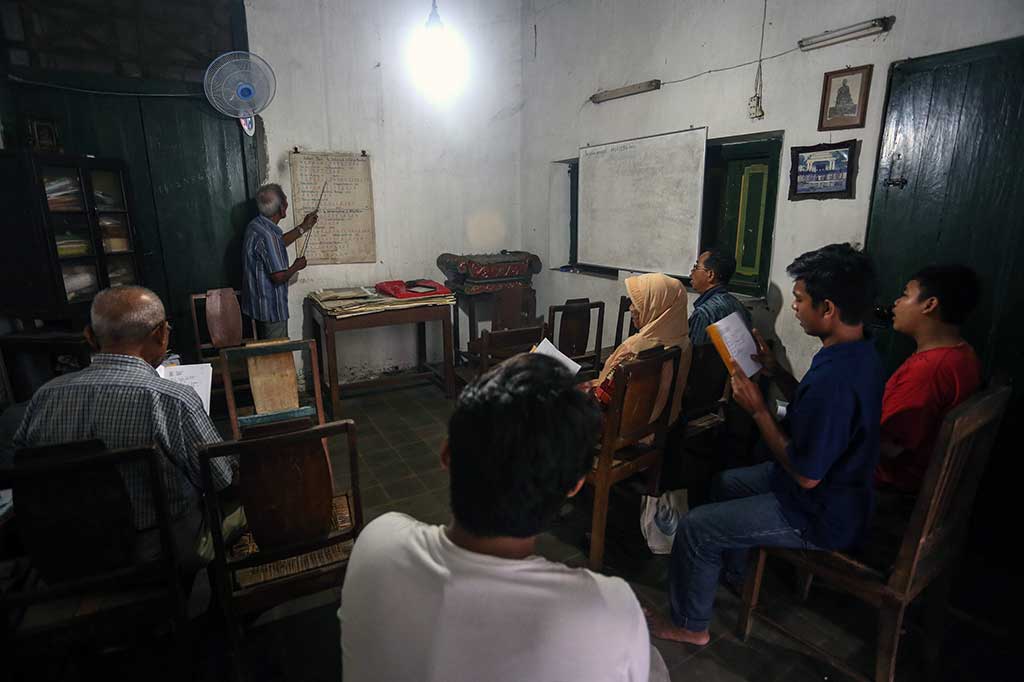 Sekolah Macapat Terkendala Regenerasi Pengajar