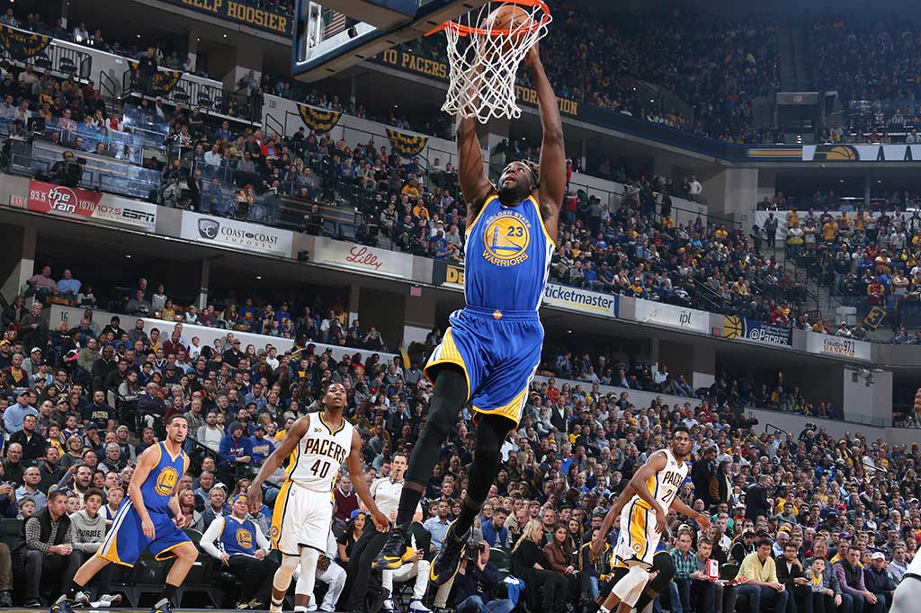 Dan Draymond Green mengemas 10 poin.