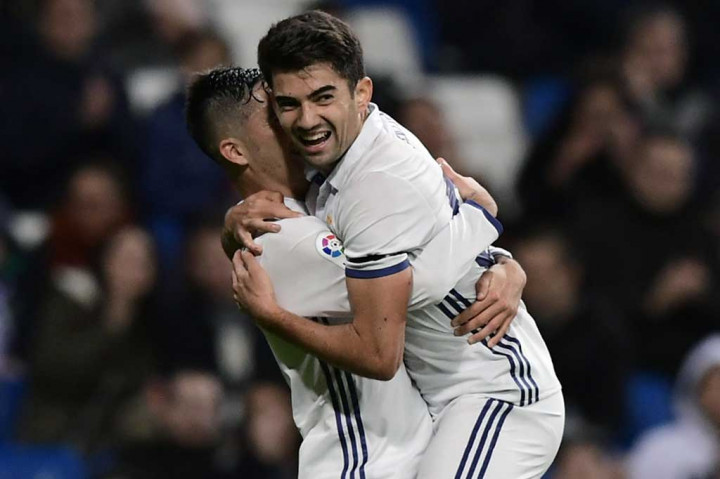 Putra manajer Madrid Zinedine Zidane, Enzo, 21, menandai laga debut seniornya dengan mencetak gol pada menit ke-63.