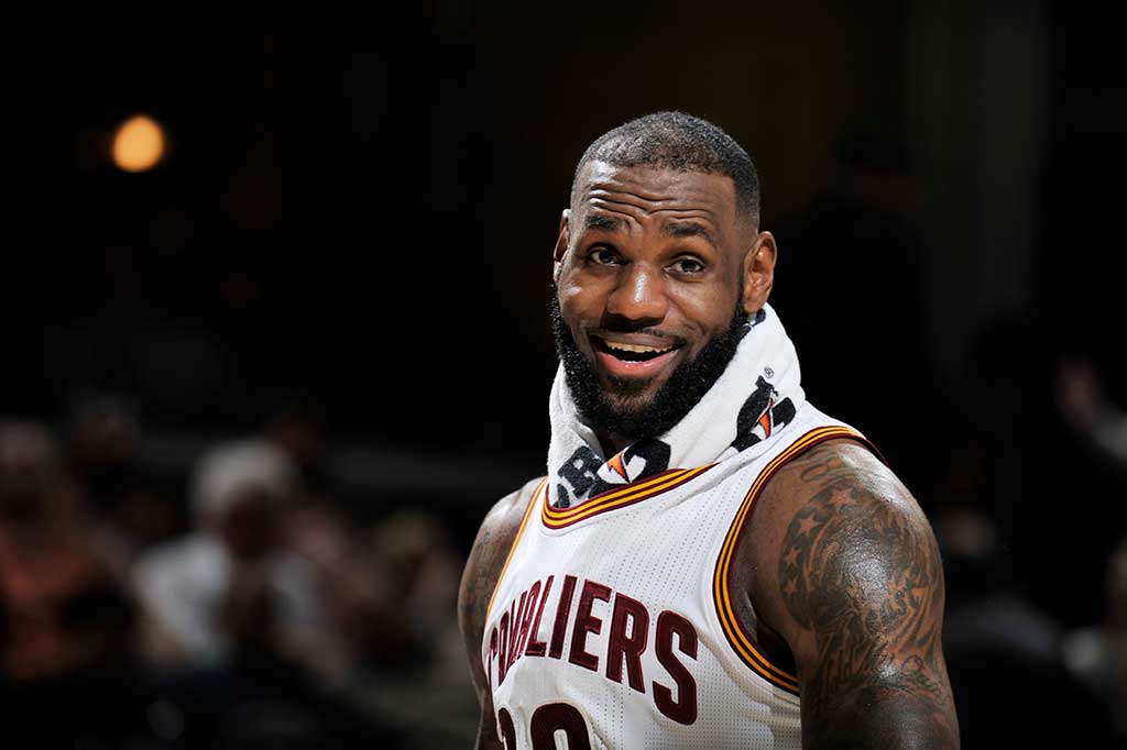 Hasil tersebut membuat sang juara bertahan NBA mengemas statistik menang kalah 18-5.