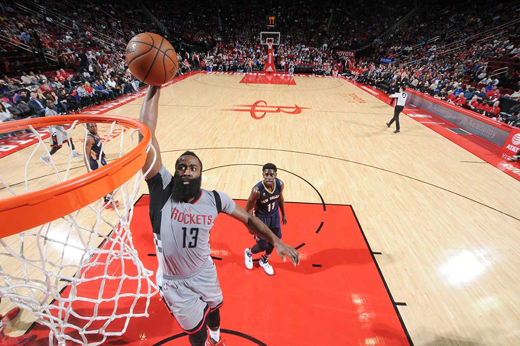 James Harden mengakhiri pertandingan dengan catatan triple-double kedua beruntun dengan 29 poin, 11 rebound dan 13 assist.