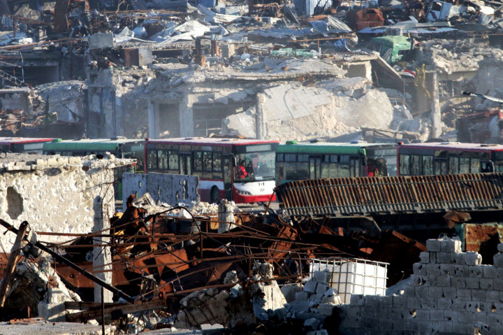 Hal itu memungkinkan evakuasi di Aleppo Timur pun tertunda.