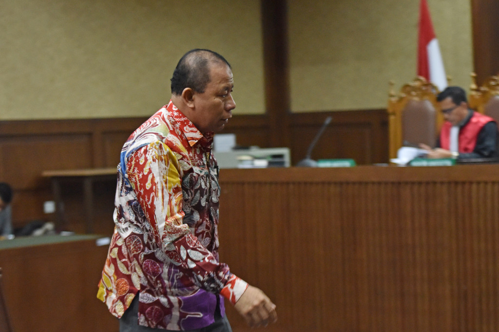 Amran Jalani Sidang Perdana Kasus Suap Kemenpupera