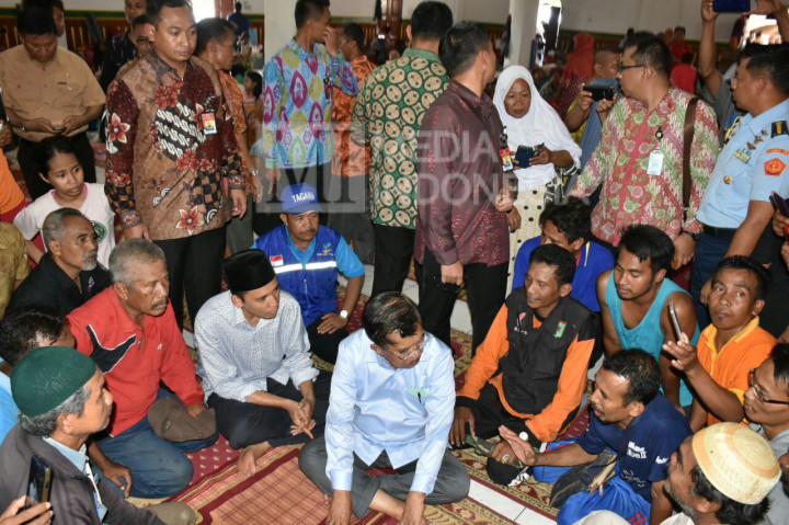 Wapres JK Tinjau Lokasi Banjir di Bima