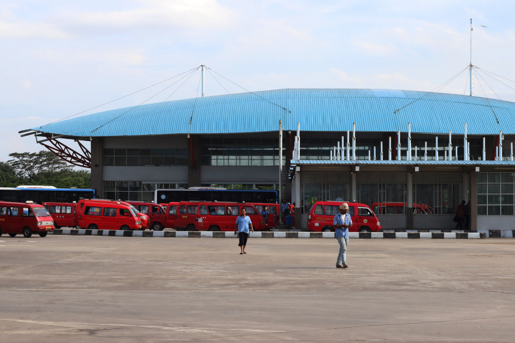 Terminal Pulogebang resmi beroperasi, Rabu (28/12/2016).