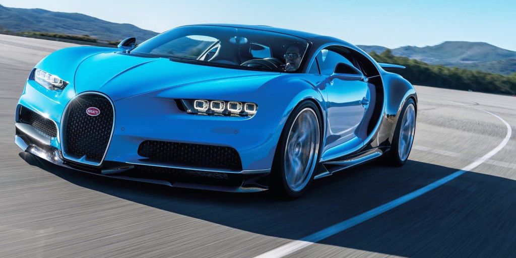 Kecepatan puncak Chiron terpaut 100 km/jam lebih lambat dibanding Veyron yang mampu melesat 550 km/jam. Tapi produk baru Bugatti ini lebih menyenangkan dikendarai.