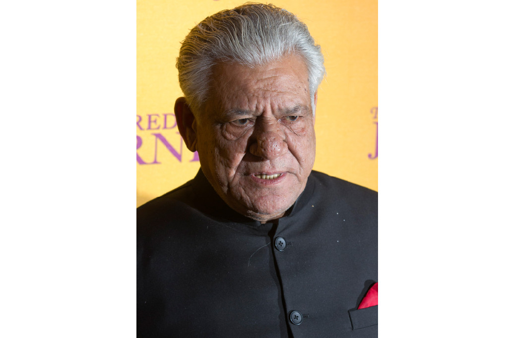 Kematiannya disebabkan serangan jantung.