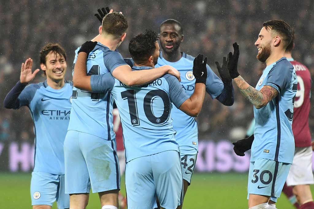 Lima menit babak kedua berjalan giliran Sergio Aguero mencatatkan namanya di papan skor.