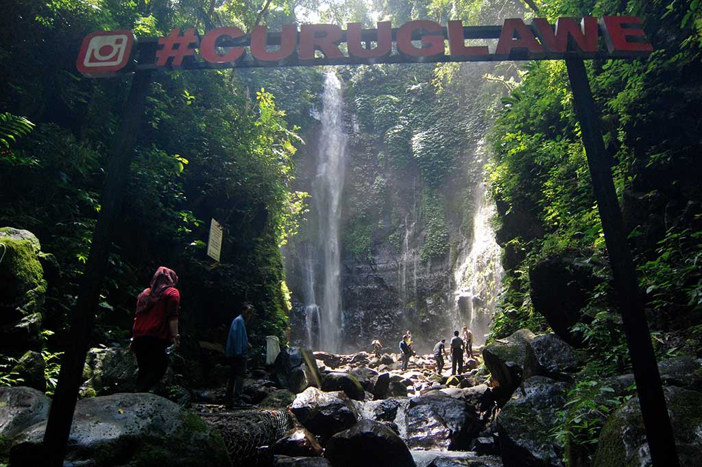 Pesona Wisata Air Terjun Curug Lawe