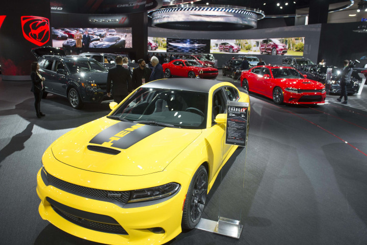 Dodge melalui Charger Hemi ingin mengembalikan trend muscle car yang pernah berjaya pada awal 70-an hingga 90-an. Mobil dimensi dan mesin berkapasitas besar merupakan ciri khas Amerika. AFP Photo/Saul Loeb
