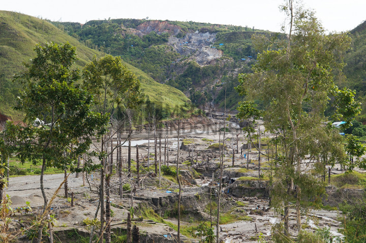 Lokasi tambang emas Gunung Botak di petuanan Kayeli, Kabupaten Buru, Maluku.