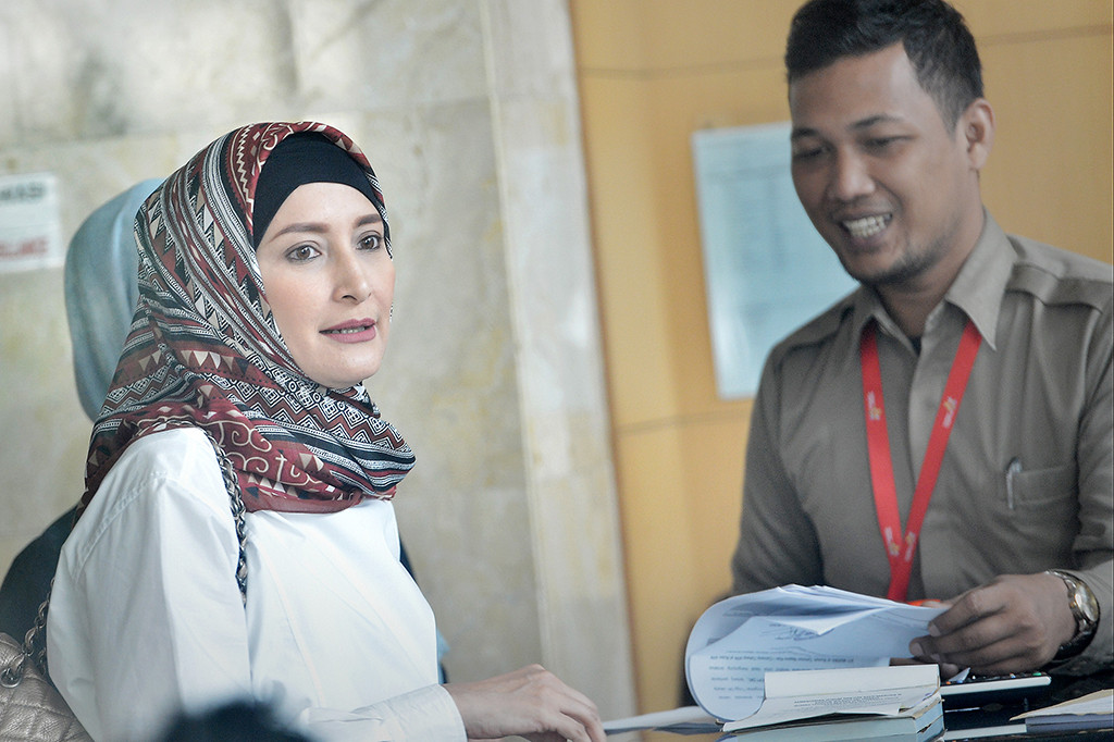 Fahmi diduga memberikan suap sebesar Rp2 miliar kepada Eko Hadi Susilo yang merupakan Deputi Informasi, Hukum dan Kerja Sama Bakamla.