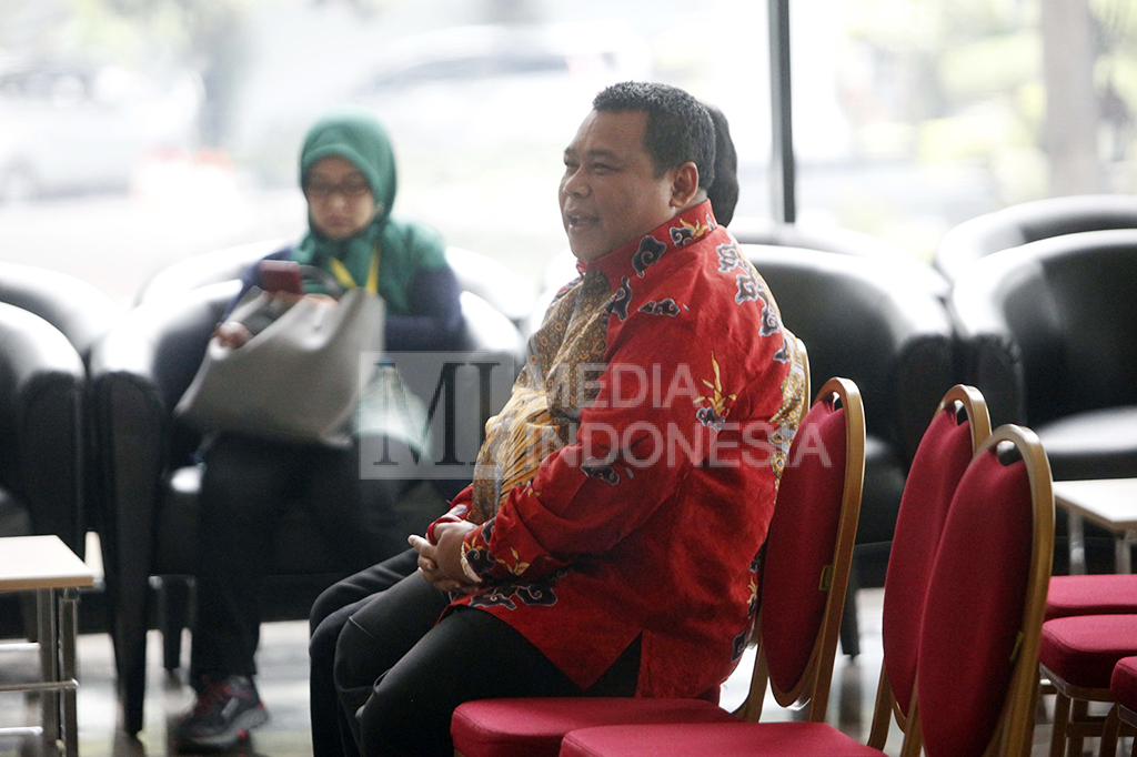 Fathan diperiksa terkait kasus suap proyek di Kementerian Pekerjaan Umum dan Perumahan Rakyat.