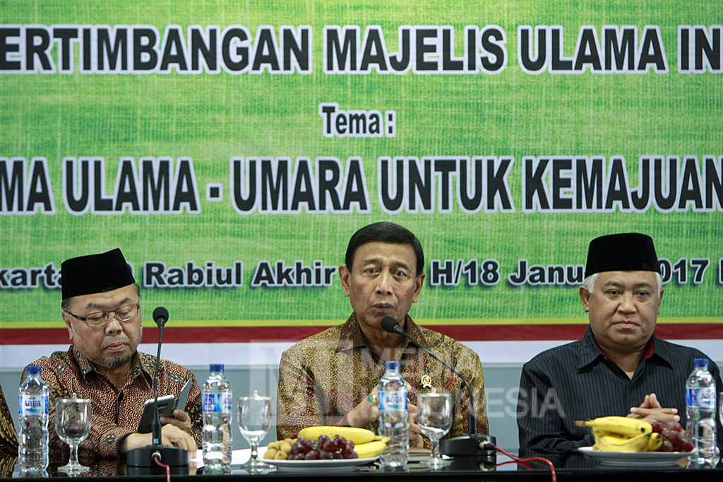 Pemerintah dan MUI akan membahas permasalahan bangsa mutakhir dalam Rapat Pleno ke-14 Dewan Pertimbang MUI .