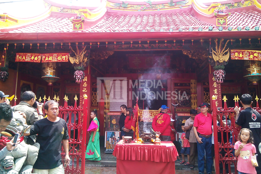 Meski Hujan, Pawai Grebeg Sudiro Tetap Meriah