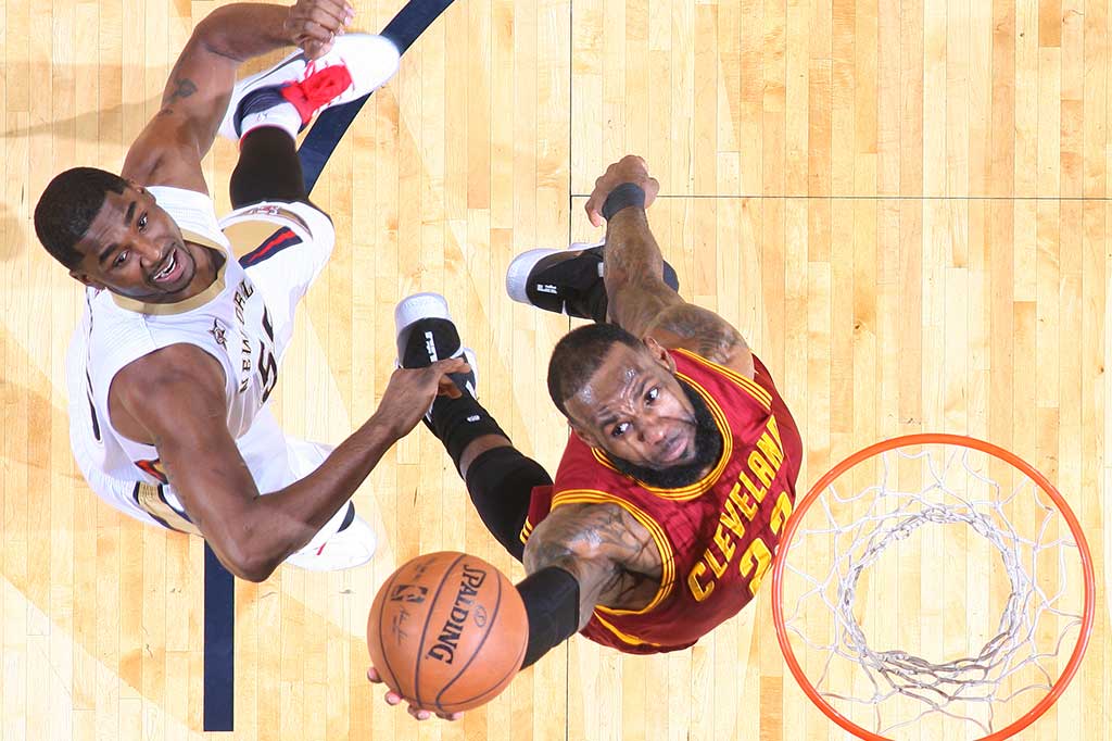 Sementara itu LeBron James mengemas 26 poin dan 10 rebound.