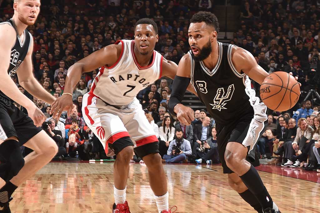 Sementara Point guard Patty Mills menambah 18 poin dari bangku cadangan.