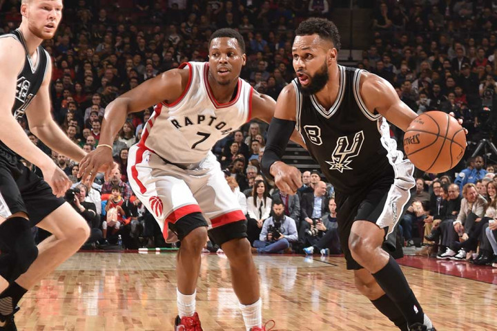 Sementara Point guard Patty Mills menambah 18 poin dari bangku cadangan.