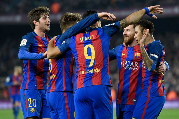 Menit ke-82 Deni Suarez mencatatkan gol keduanya untuk membawa Barca unggul 5-2.