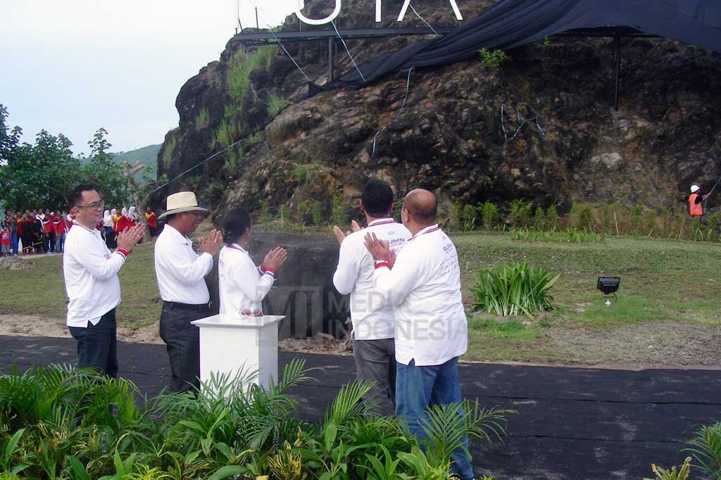 Peresmian logo Pantai Kuta Mandalika tersebut sebagai ikon percepatan pembangunan KEK Mandalika.