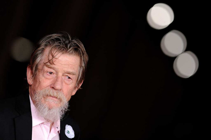 Dia dua kali dinominasikan untuk penghargaan Oscar dalam perannya di 'Midnight Expres' pada 1978 dan untuk perannya dalam 'Elephant Man' dua tahun kemudian.